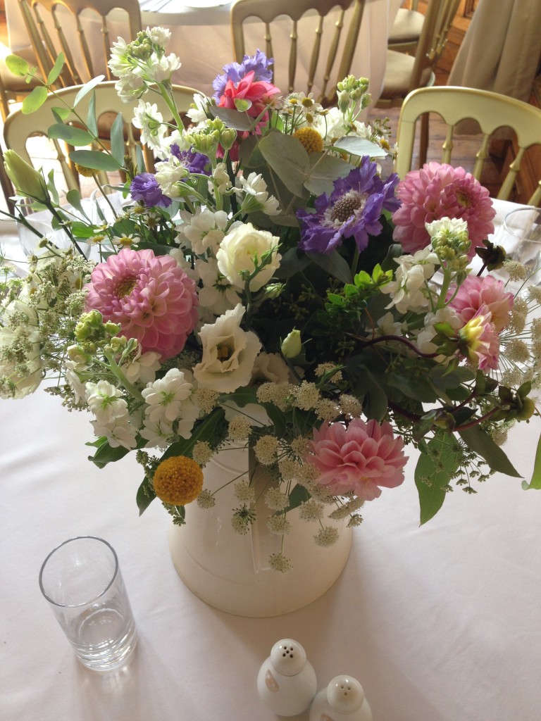Young Blooms, wedding flowers wiltshire.
